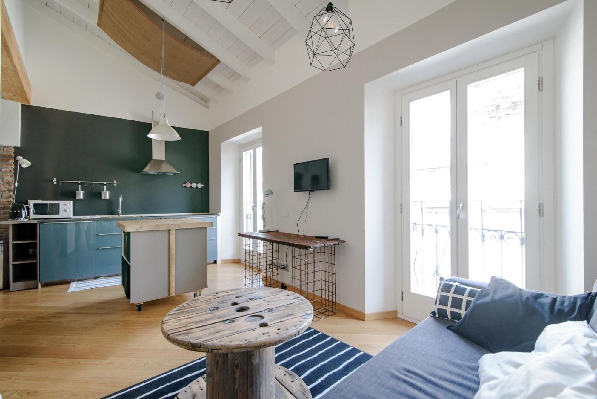 Gem Of The Lake - Luxury Apartment Como Old Town Extérieur photo