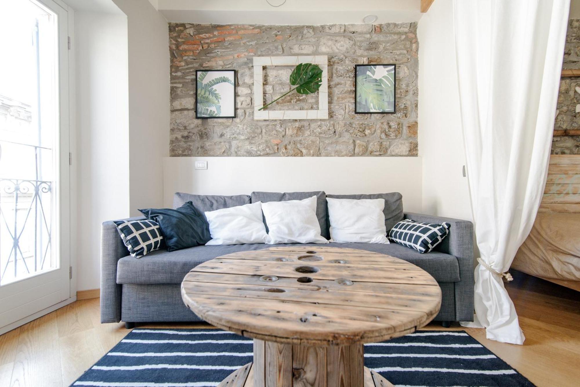 Gem Of The Lake - Luxury Apartment Como Old Town Extérieur photo
